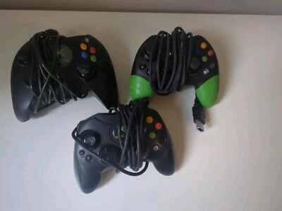 XBox One Wired Controller black  Xbox One untested job lot spares repairs - Image 1 of 2