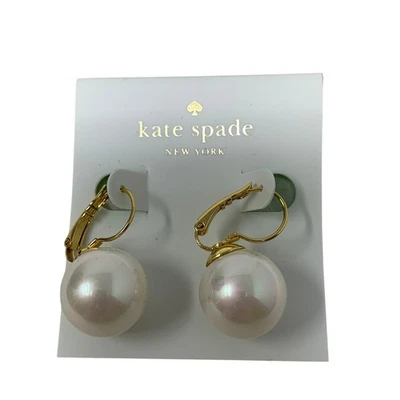 Pendientes Huggie Kate Spade New York Grandes Perla Gota Oro Blanco Crema NUEVO Foto 1 de 2