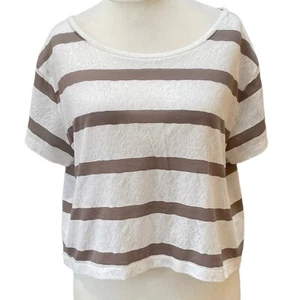 Women's Forever 21 Size Medium Beige Taupe Striped Cropped Short Sleeve Top - Picture 1 of 7