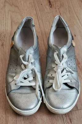Tenis Josef Seibel plateados metálicos para mujer talla 37 EE. UU. 6 cómodos para caminar Foto 1 de 4