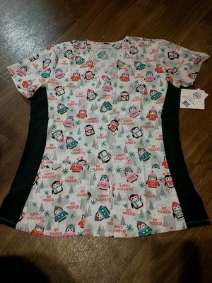 Devine Stretch Scrub Top Christmas Womens Small - Image 1 of 4