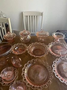 Vintage Pink Depression Glass Set – 28 Pieces – Exquisite Scalloped “Princess” - Picture 1 of 10