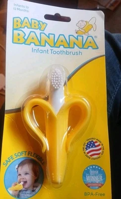 Cepillo de dientes infantil Baby Banana de 0 a 1 año libre de BpA seguro suave flexible EE. UU. Foto 1 de 3