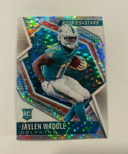 2021 Rookies & Stars Jaylen Waddle Silver Pulsar Prizm & Base RC #108 Dolphins - Bild 1 von 2