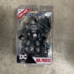 McFarlane DC Comic Book Batman Fighting The Froaen, Mr.Freeze 7" Action Figure