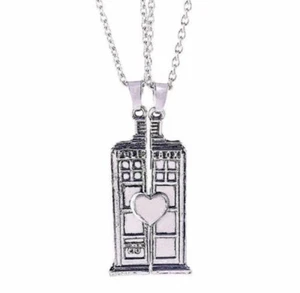 New TARDIS Necklace Set Couples Best Friends Doctor Who Dr Who BBC Police Box  - Picture 1 of 3