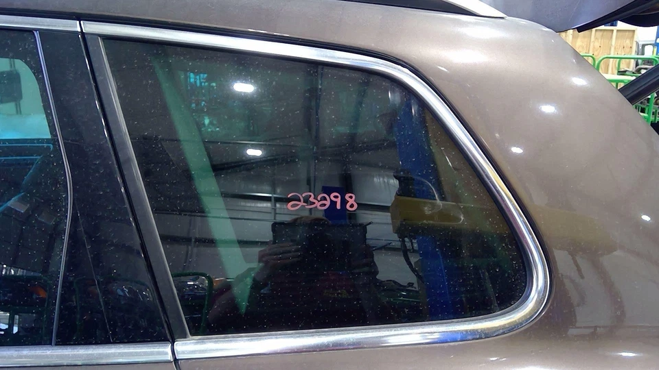 11-17 Volkswagen Touareg cuarto de cristal ventana lado izquierdo del conductor OEM Foto 1 de 1