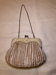 TieRack Satin Coin Style Purse Silver Chain Strap Beaded Gathered Champagne - Picture 1 of 11