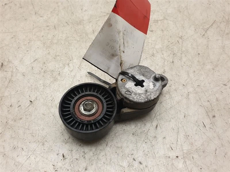 Tensor de cinturón Toyota Venza 2010 Foto 1 de 4