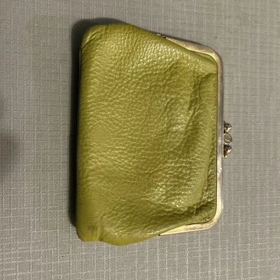 monedero vintage de cuero verde para mujer Foto 1 de 4