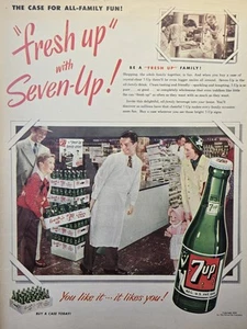 Seven-Up 7-Up Soda Pop Familie kauft einen Koffer frisch Lebensmittelhändler Vintage Druck Anzeige 1950 - Bild 1 von 4