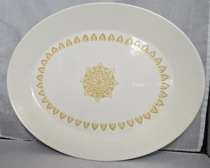 Piatto vintage Sheffield Serenade oro Fleur-De-Lis su bianco made in USA - Foto 1 di 4