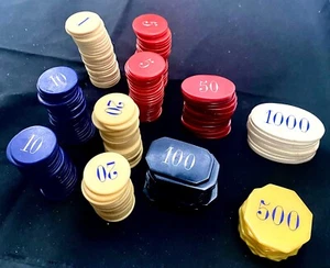 VINTAGE POKER SET OF 218 CHIPS w/EIGHT DIFFERENT VALUES - IDEAL BIG SIZE v/g - Picture 1 of 4