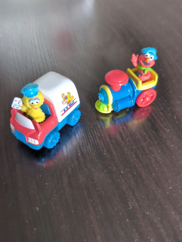 Lote de vehículos Tyco Matchbox Sesame Street 1997-1998 de colección - Big Bird Mail Truck Foto 1 de 4
