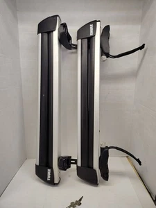 Thule 92724 Universal Flat Top Ski-/Boardgepäckträger 30" Schlösser inkl. Speedlink Mount - Bild 1 von 9