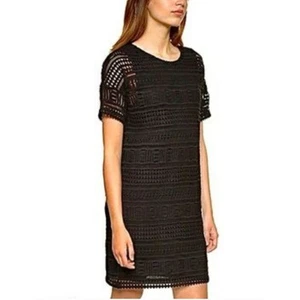 Vince Black Laser cut Lace Crochet Overlay Dress Size 12 - Picture 1 of 12