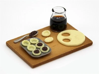 THE WONHAM COLLECTION Puppenhaus Miniatur Maßstab 1:12 Herstellung Marmeladentorten Szene (festes Stück) FD241