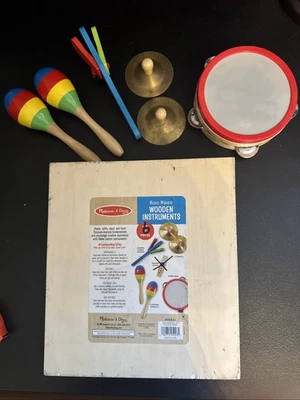 Instrumentos de madera Melissa & Doug Music Makers 6 piezas más caja de madera. Foto 1 de 4