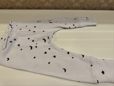 Kate Quinn Toddler Size 2T White & Black Moon & Stars Thermal Leggings - Image 1 of 3