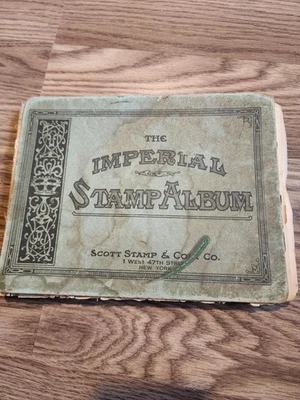 1925 OLD ANTIQUE IMPERIAL STAMP ALBUM WORLDWIDE OLD PRE WWII STAMPS (SEVERAL 100 - Image 1 of 4