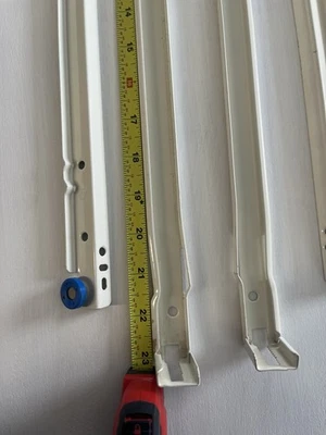 Correderas y orugas de cajón de montaje lateral de 23 pulgadas Foto 1 de 4