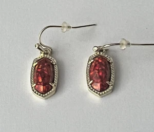 Kendra Scott Lee Drop Earrings Gold Tone Red Kyocera Opal - Picture 1 of 4