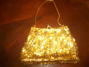 Vintage Fully Beaded Gold Clutch Made in Hong Kong NICE - Picture 1 of 2