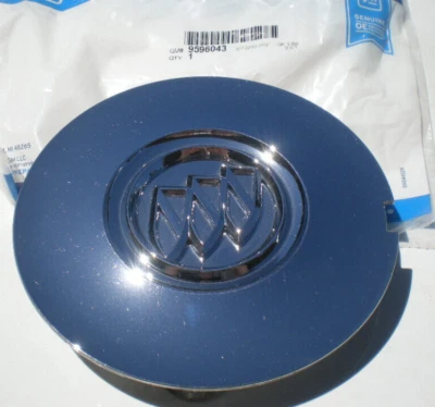 Tapa central Buick Enclave 2008-2010 cromada OEM P/N 9597105 NUEVA Foto 1 de 4