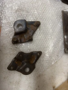 1960 1966 CHEVROLET GMC TRUCK LOWER REAR FRONT FENDER MOUNT Set C10 K10 Apache - Picture 1 of 7