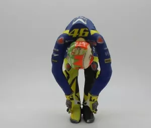 1/12 Figure Valentino Rossi MUGELLO 2018 stretching on box no minichamps - Foto 1 di 3