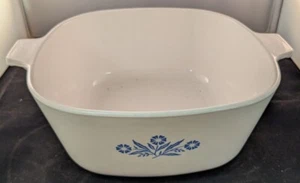 CORNING WARE Blue Cornflower P-43-B Petite 2 3/4 Cup 700 mL EUC - Picture 1 of 2