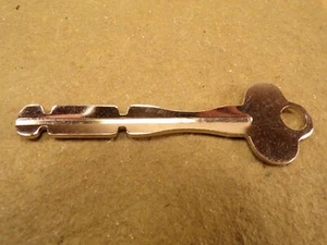 Vintage Padlock Key Trunk Chest Lock Box Desk Cabinet Antique Padlock Key NOS - Picture 1 of 8