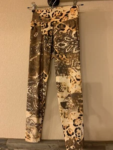 Liquido Leggings Size P/S Abstract Leopard Gold Brown Yoga Exercise Lounge - Picture 1 of 5