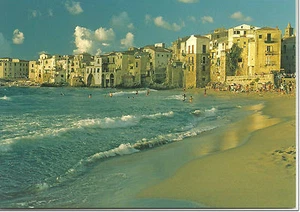 AK SIZILIEN SIZILIEN POSTKARTE CEFALU STRAND UND BEWOHNER - Bild 1 von 1