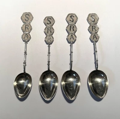 Cuatro cucharas trofeo Tuck Chang de plata esterlina de exportación china de colección Foto 1 de 4