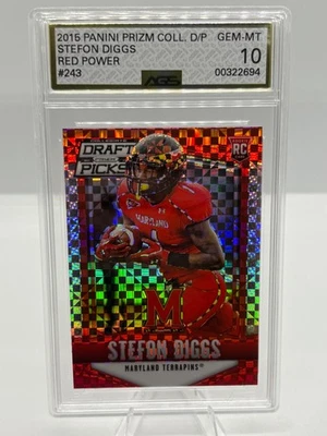 2015 Panini Prizm collegiate Draft Picks Stefon Diggs red power prizm (RC) AGS10 - Image 1 of 3