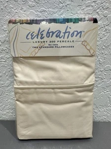 Mervyn’s Celebration Luxury 200 Percale No Iron Standard Pillowcases Ivory USA - Picture 1 of 7
