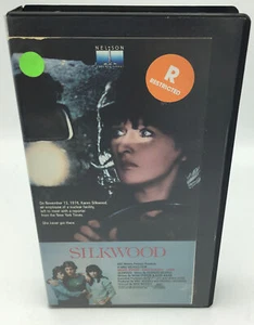 Silkwood VHS 1983 VTG Box Office Video Copy Rental Embassy Home Entertainment - Picture 1 of 8
