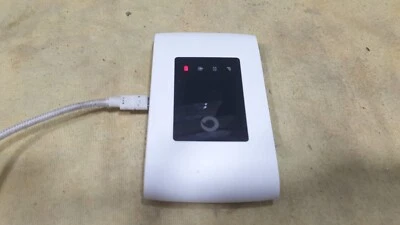 Vodafone R218 Mobile Wifi HOTSPOT Dongle Internet DNGL121 - Immagine 1 di 4