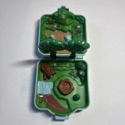 Игровой набор Viridian Forest 1997 Pokémon Tomy Polly Pocket No Figures портативный игровой - Изображение 1 из 4