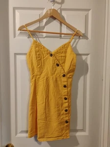 Mini Vestido American Eagle Amarillo Talla Pequeña - Imagen 1 de 5