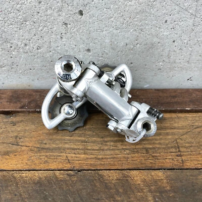 Desviador trasero Campagnolo Nuovo Record vintage blanco Pat 73 Brev polea grieta Foto 1 de 4