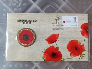 2011 5 dollar coloured coin rememberance day 11/11/11 unc pnc - Picture 1 of 2