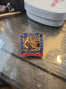 United States Navy Memorial Membership Gold Tone Vintage Lapel Pin - Picture 1 of 6