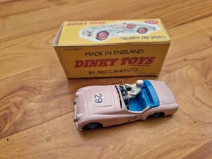 VINTAGE DINKY TOYS 111 TRIUMPH TR2 SPORTS CAR NICE REPAINT RESTORATION + BOX - Picture 1 of 5