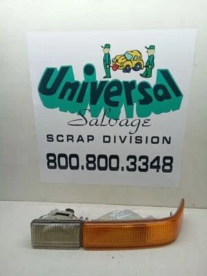 1998 Chevrolet S10 Blazer Front Right Turn Lamp W/Fog Light - Image 1 of 4