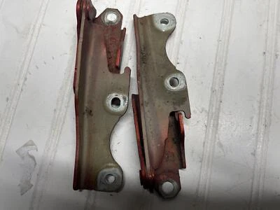Hood Hinges MITSUBISHI ECLIPSE 06-09 Mitsuibishi Eclipse Orange - Imagem 1 de 4