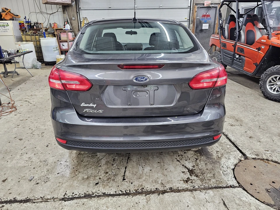 Cilindro maestro de freno usado se adapta a: Ford Focus 2016 grado A Foto 1 de 4