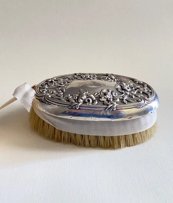 Cepillo de tocador floral antiguo Art Nouveau de plata esterlina Foto 1 de 4