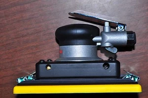 3 2/3" x 7 " Obital Sander with Non-Vacuum Vinyl Pad Clip Type AirVantage S32371 - Bild 1 von 7